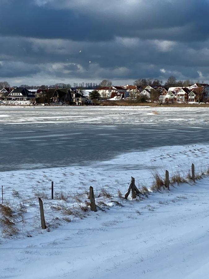 Gaestehaus Schmidt Boltenhagen  Exteriör bild